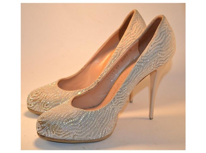Giuseppe Zanotti Pumps aus Leder mit Kristallen Beige - Ansicht 2