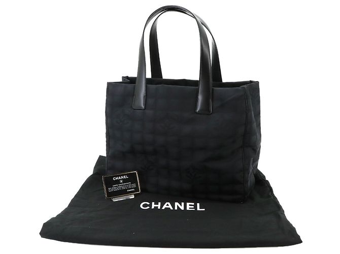 Borsa Chanel New Travel Line Tote MM Nero - vista 2