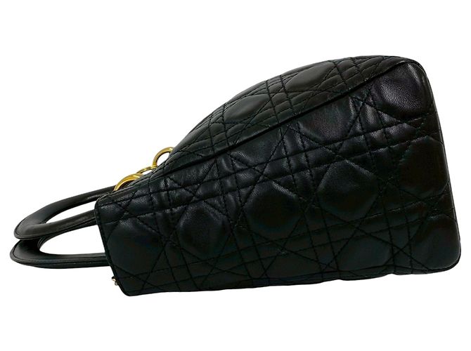 Borsa Lady Dior Medium in pelle d'agnello Cannage nera Nero - vista 8