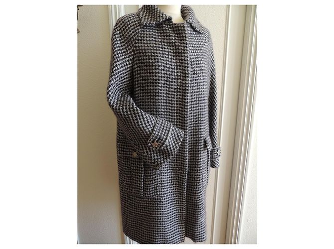 Chanel Abrigo de Tweed Mohair y Cordero de Mongolia Métiers d'Art Paris Dallas Negro Blanco - vista 11