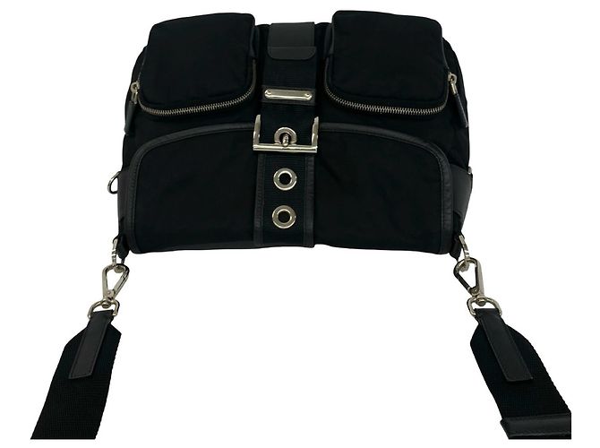 Borsa a tracolla Prada in nylon Tessuto e pelle Saffiano nera con logo triangolo Nero - vista 4