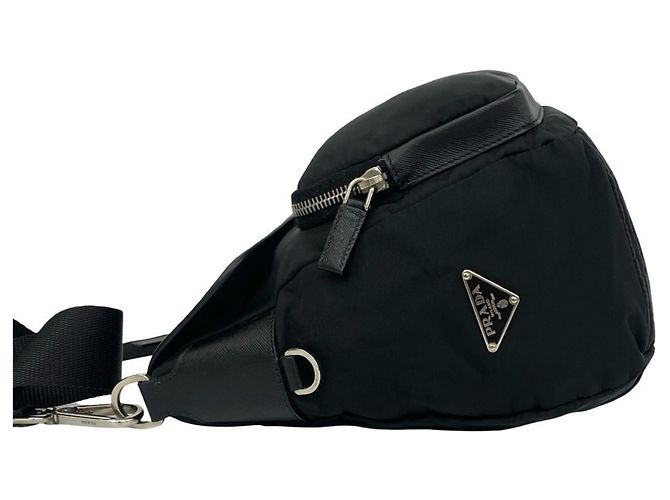 Borsa a tracolla Prada in nylon Tessuto e pelle Saffiano nera con logo triangolo Nero - vista 5