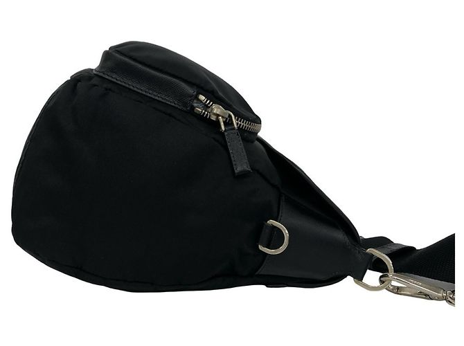 Borsa a tracolla Prada in nylon Tessuto e pelle Saffiano nera con logo triangolo Nero - vista 6