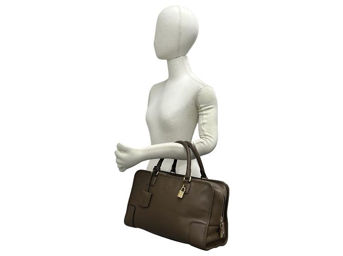 Borsa Loewe Vintage Amazona 32 Marrone - vista 2
