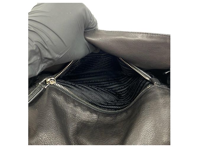 Borsa Tote Prada in nylon Tessuto Pocono e pelle con logo triangolare Nero - vista 10