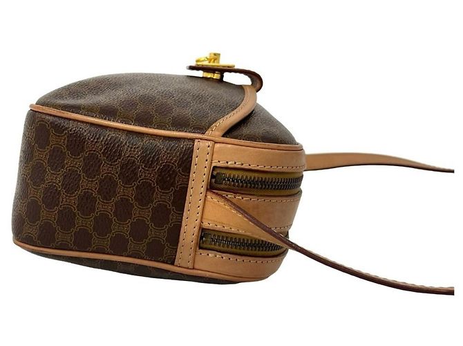 Céline Celine Vintage Logo Schultertasche aus Leder mit Ring-Hardware Braun - Ansicht 6