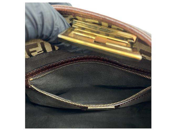 Fendi Vintage Zucchino Schultertasche - Ansicht 10