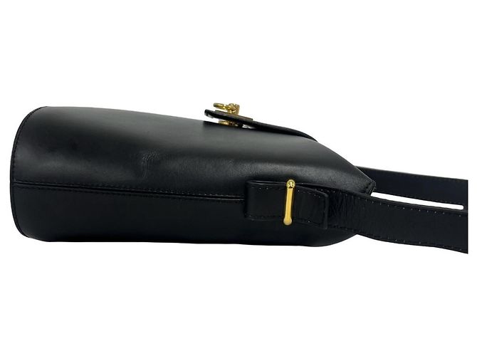 Céline Bolsa de Ombro Celine em Couro de Bezerro com Logotipo Vintage e Ferragens em Anel Preto - vista 6
