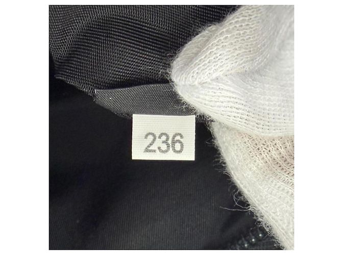 Bolsa de Mão Prada 2NA819 em Nylon e Couro Preto - vista 10