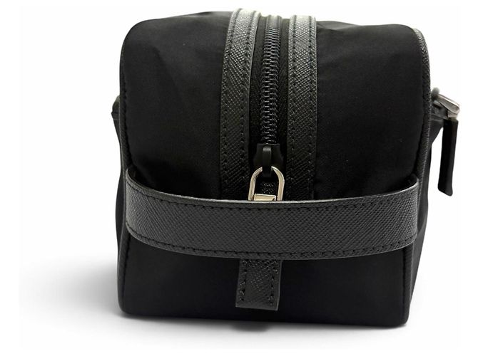Bolsa de Mão Prada 2NA819 em Nylon e Couro Preto - vista 3