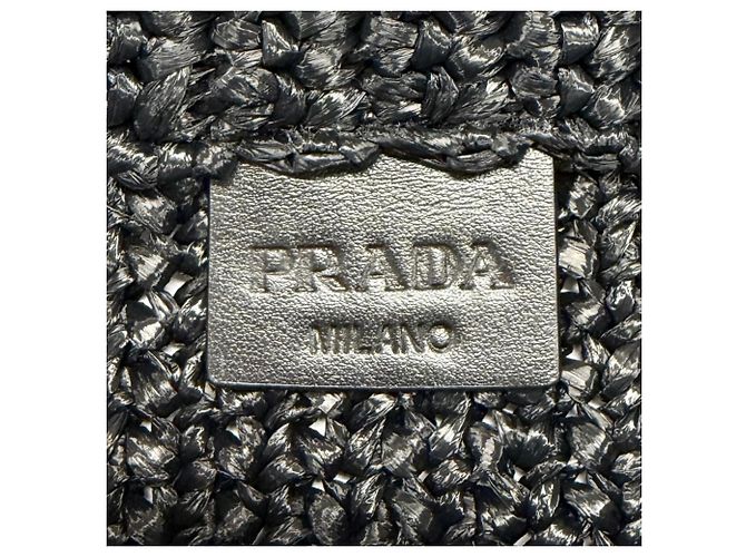 Prada Crochet Tote Bag aus schwarzer Raffia - Ansicht 11