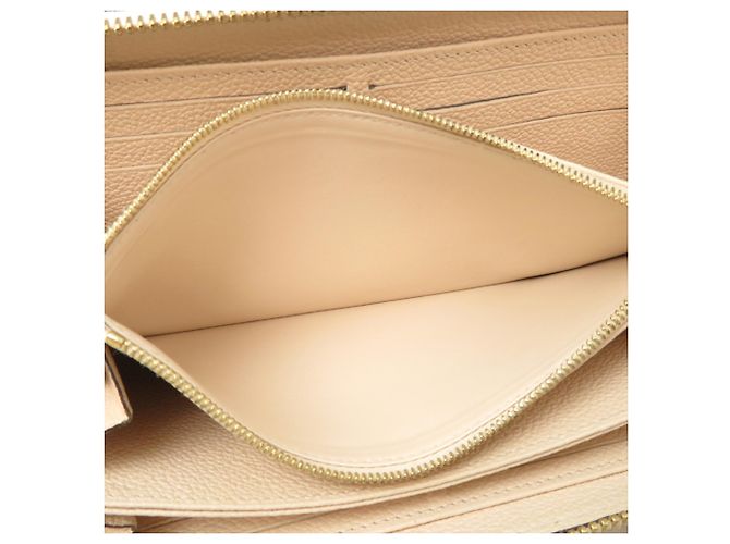 Portefeuille Zippy Louis Vuitton en Cream Écru - vue 6