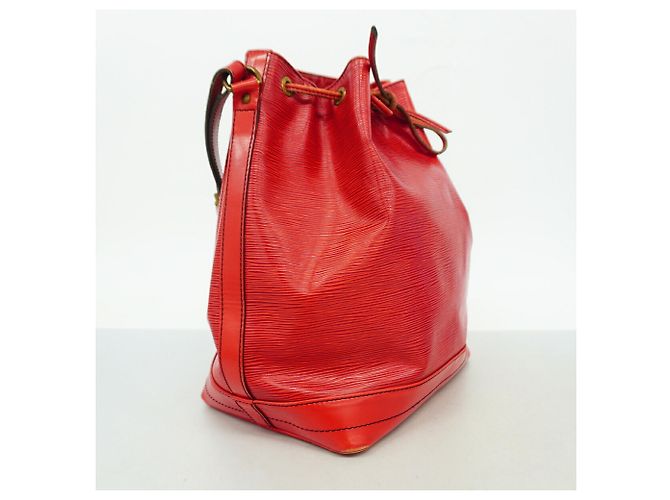 Borsa a tracolla Louis Vuitton Epi Noe Rosso - vista 2