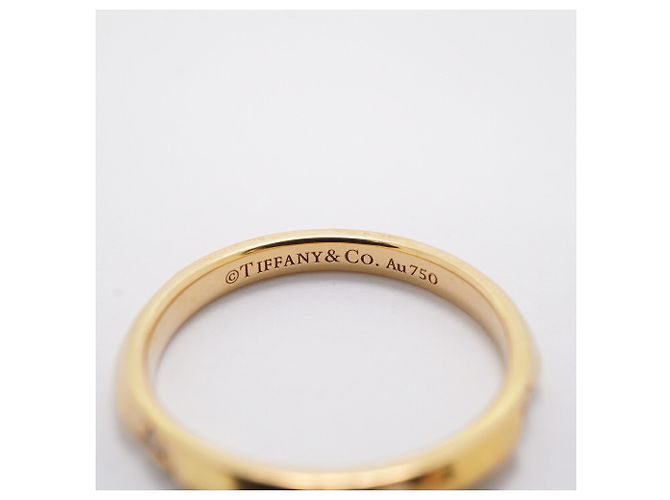 Autre Marque Anello True Band Tiffany & Co. in Oro Giallo 18K - vista 4