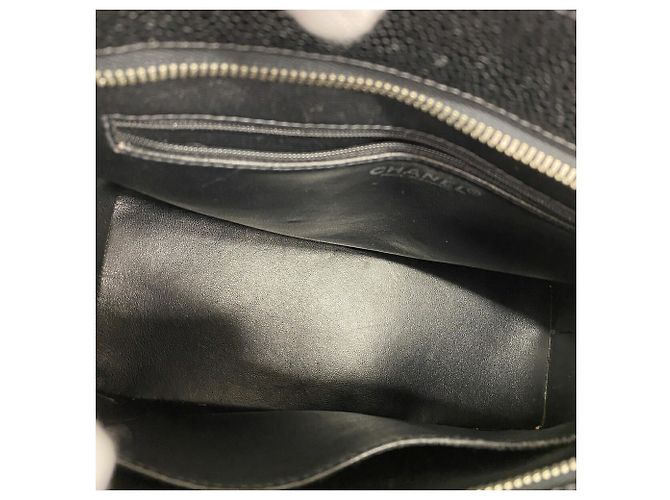Bolso Tote Chanel de piel de becerro granulada negra Negro - vista 4
