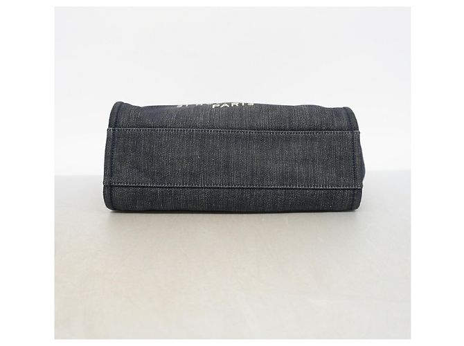 Borsa Tote Chanel Deauville in Denim con Catena Blu navy - vista 3