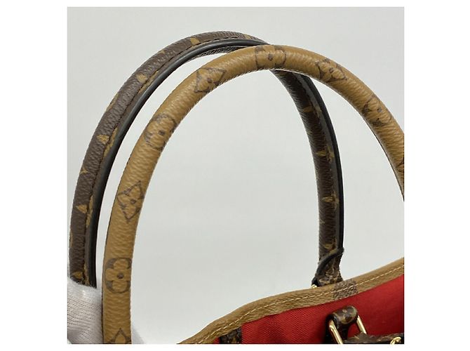 Borsa Tote Louis Vuitton Monogram Giant Reverse OnTheGo GM Marrone - vista 10