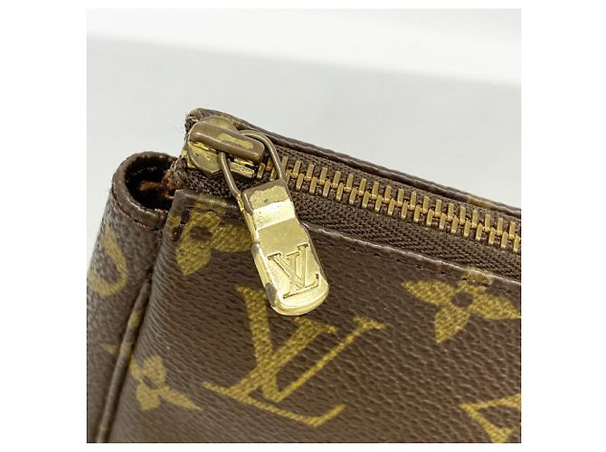 Borsa Louis Vuitton Monogram Pochette Accessoires Marrone - vista 7