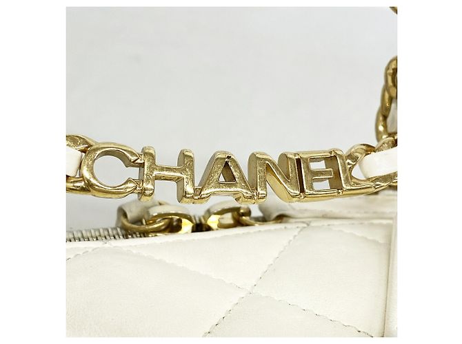 Bolso de hombro Chanel Matelassé con cadena Blanco - vista 10