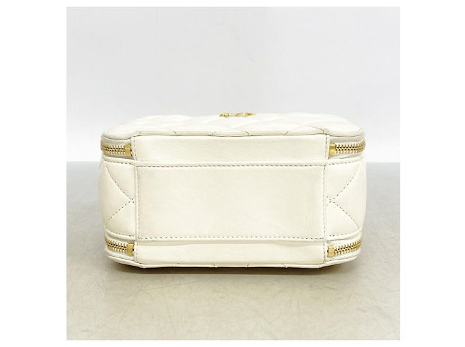 Bolso de hombro Chanel Matelassé con cadena Blanco - vista 3