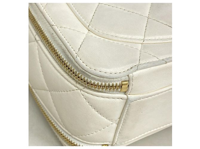 Bolso de hombro Chanel Matelassé con cadena Blanco - vista 6