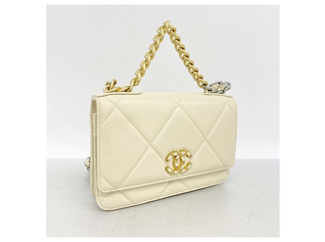 Portafoglio a spalla con catena Chanel in pelle d'agnello beige - vista 2