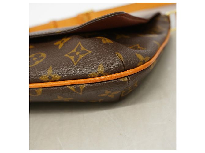 Borsa a tracolla Louis Vuitton Monogram Musette Tango Marrone - vista 8