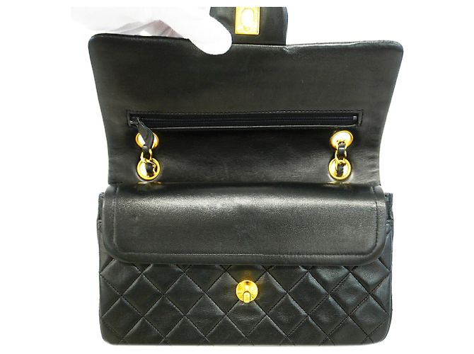 Borsa a tracolla Chanel Matelassé Nero - vista 12