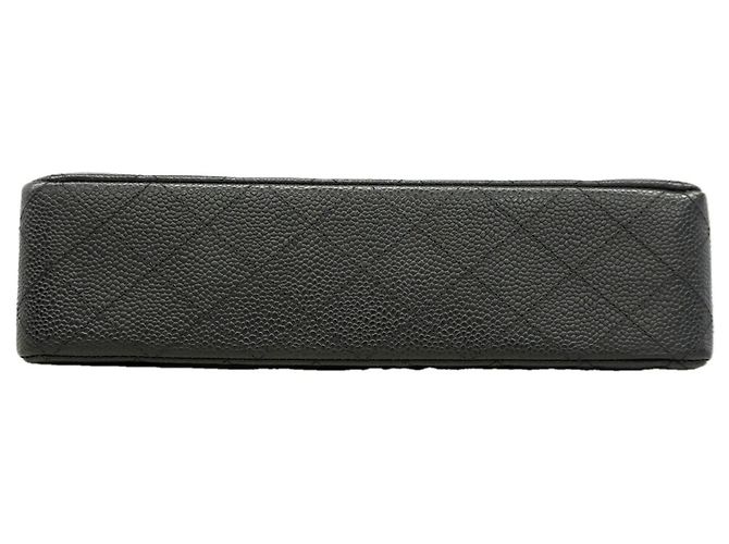 Chanel Matelassé Shoulder Bag Black - view 3