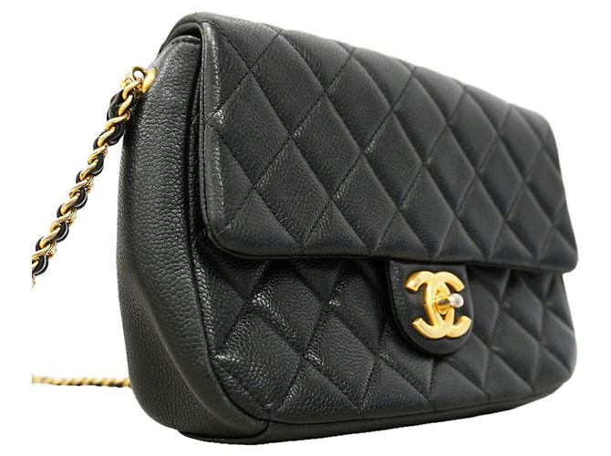 Chanel Matelassé Schultertasche mit Kette Schwarz - Ansicht 2