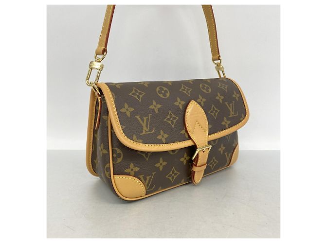 Borsa Louis Vuitton Monogram Diane NM PM - vista 2