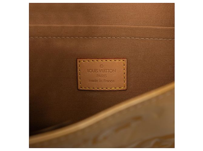 Louis Vuitton Beige Monogram Vernis Biscayne Bay GM - vista 5
