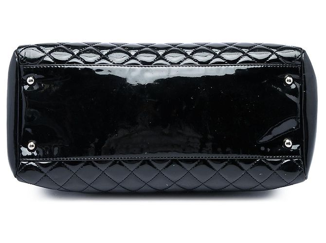 Borsa Bowling Just Mademoiselle Chanel in vernice matelassé nera Large - vista 3