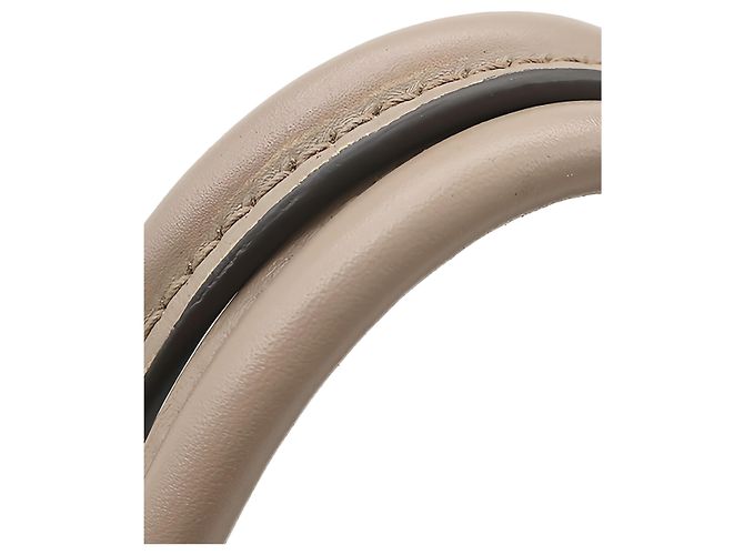 Louis Vuitton Beige Monogram Empreinte OnTheGo MM - vista 11