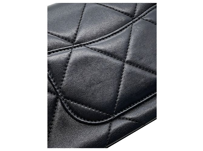 Chanel Black Mini CC Quilted Lambskin Logo Chain Flap Nero - vista 10