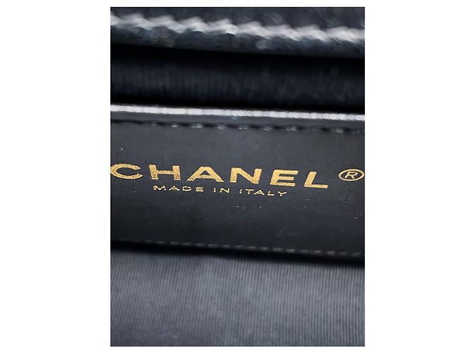 Chanel Black Mini CC Quilted Lambskin Logo Chain Flap Nero - vista 5