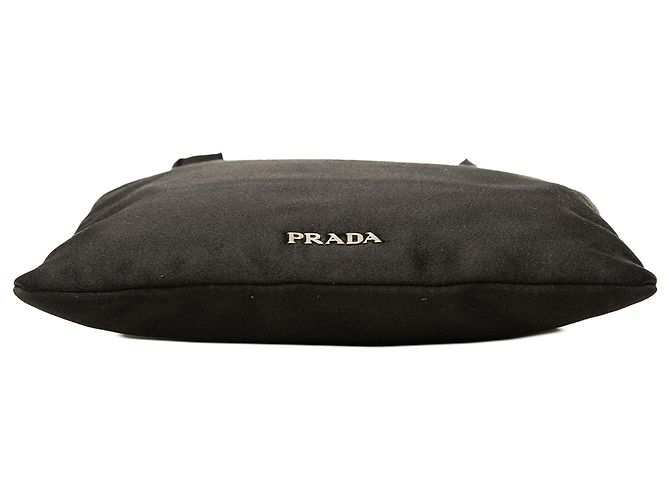 Bolso tote convertible Prada en raso negro - vista 3