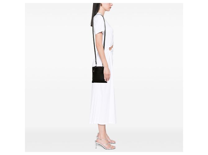 Bolso tote convertible Prada en raso negro - vista 6