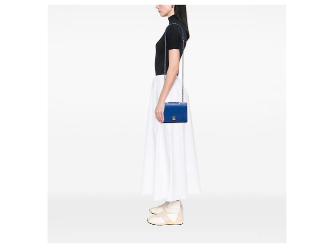 Chanel Blue CC Quilted Calfskin Diamond Stitched Flap Bleu - vue 6