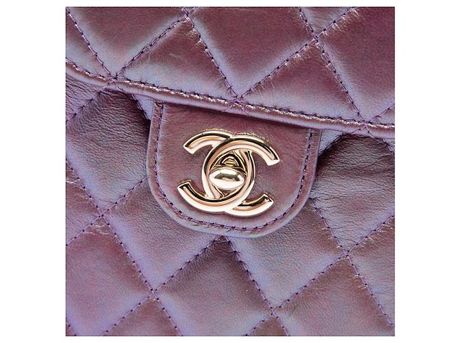 Portacellulare Chanel Purple CC Quilted Iridescent Lambskin con catena - vista 5