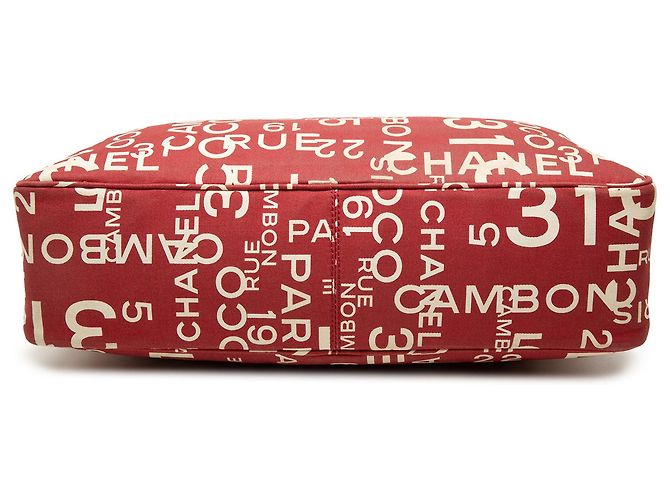 Borsa a tracolla Chanel 31 Rue Cambon in tela stampata rossa - vista 3