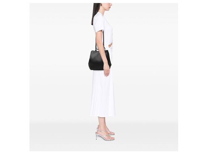 Céline Celine Small Folded Cabas Tote aus schwarzem genarbtem Kalbsleder - Ansicht 6