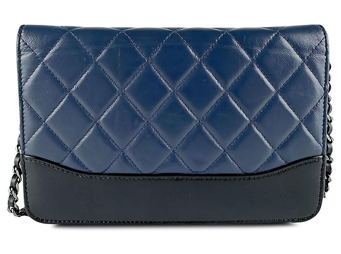 Portafoglio Gabrielle Wallet On Chain Chanel Blue Bicolor in pelle di vitello invecchiata - vista 2