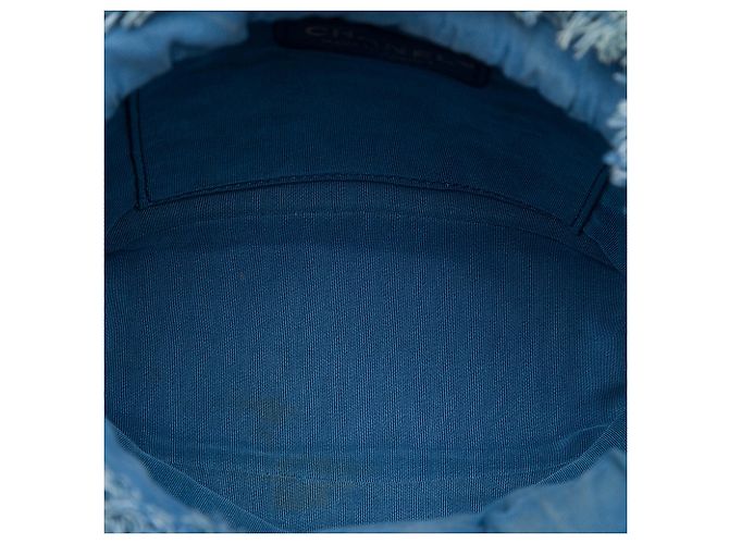 Borsa a secchiello Chanel Blue Small Quilted Denim Mood con catena - vista 4