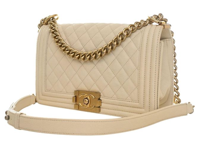 Chanel White Old Medium Quilted Caviar Boy Flap Blanco Crudo - vista 9