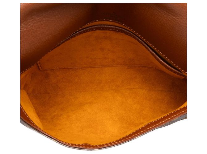 Louis Vuitton Brown Monogram Musette Tango Short Strap Marrone - vista 4