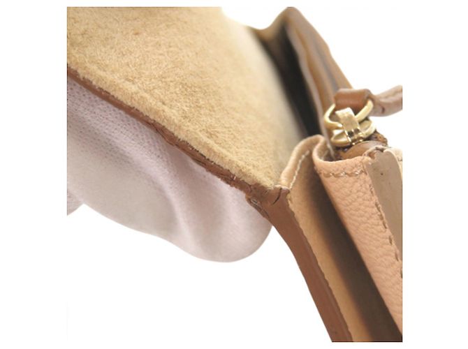 Clutch a Busta Chameleon Fendi in pelle bicolore beige - vista 28