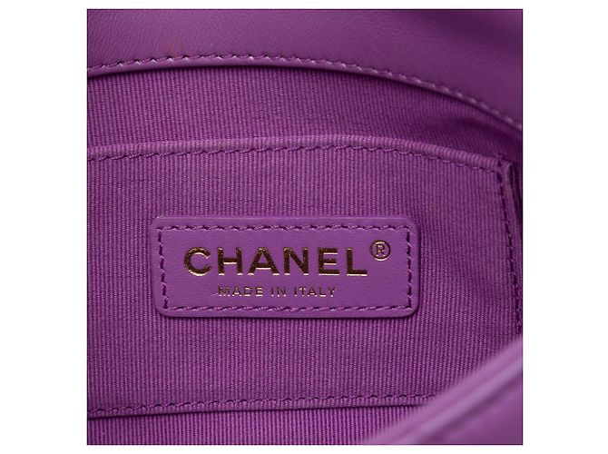 Chanel Mini Quilted Lambskin Lacquered Chain Flap Púrpura - vista 5