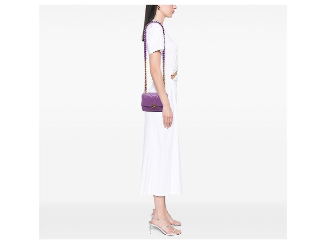Chanel Mini Quilted Lambskin Lacquered Chain Flap Púrpura - vista 6