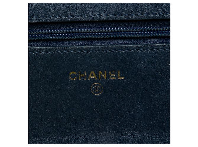 Chanel Blue Quilted Caviar Boy Wallet on Chain Blu scuro - vista 5